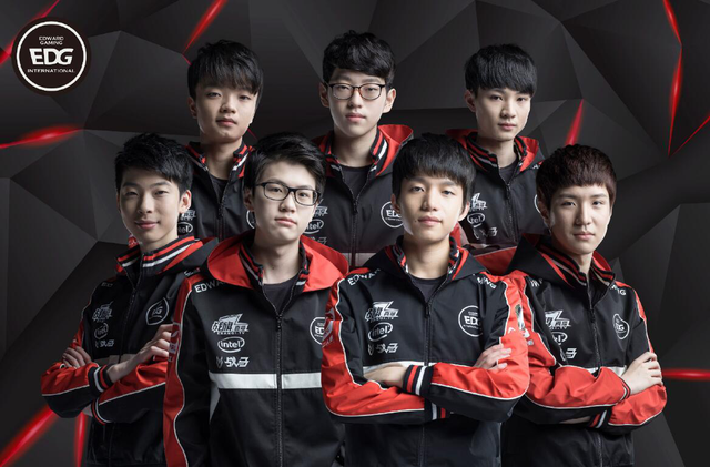 全队成员也 全队成员也