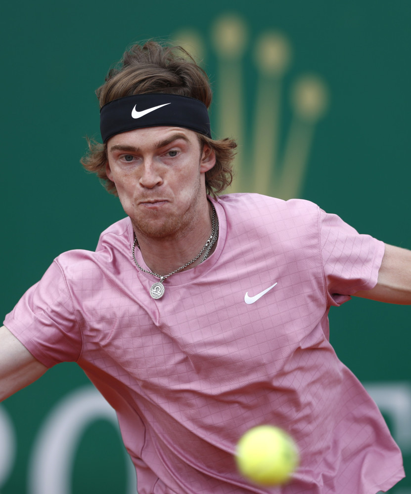 更源自他们 更源自他们