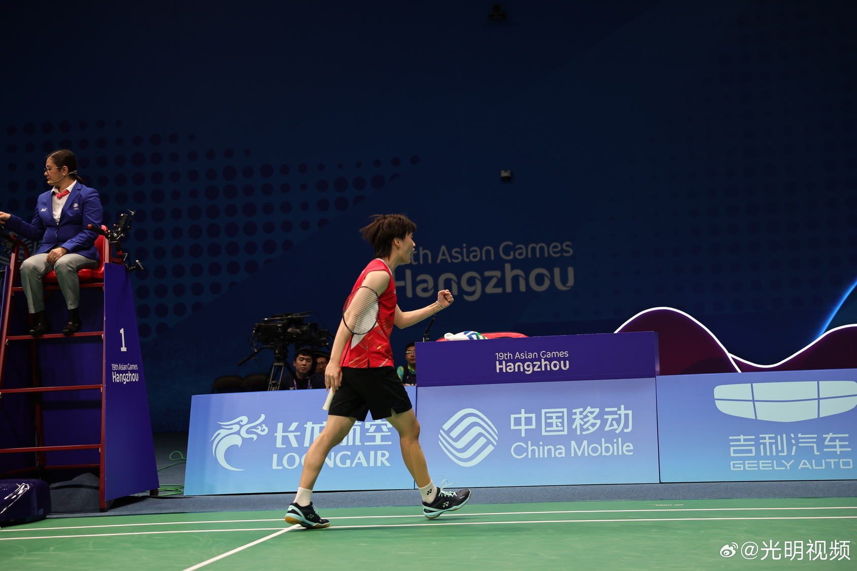 的互动中 的互动中