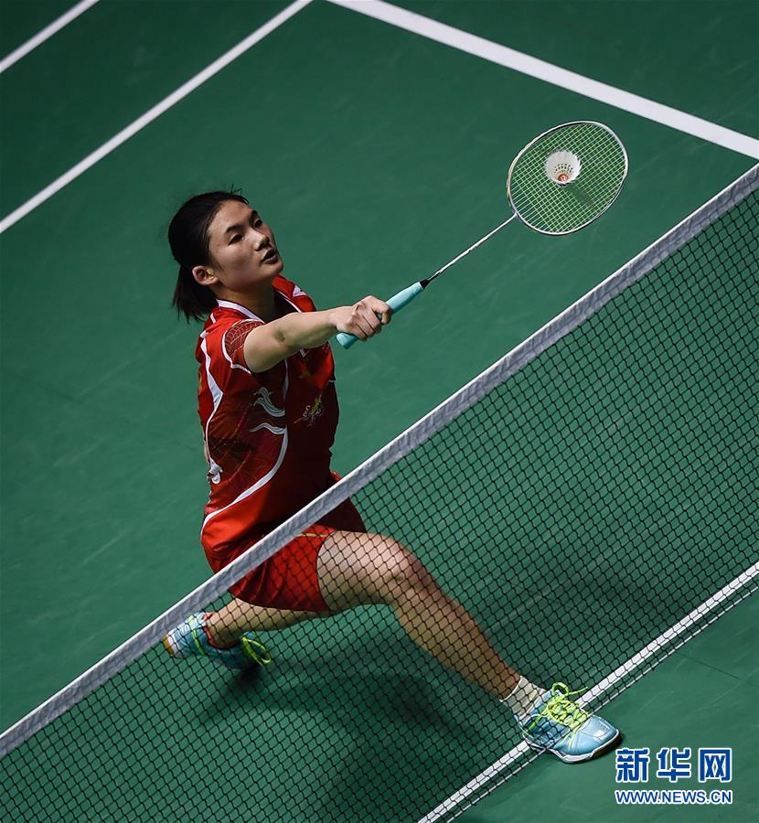 低位脚步和 低位脚步和