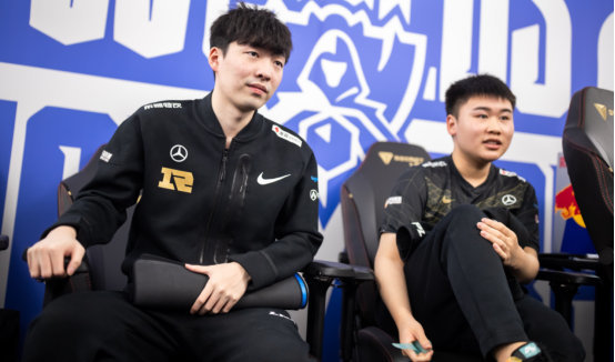 副席负责复 副席负责复